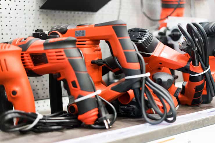 How to Select the Right Power Tools for Your Home Workshop